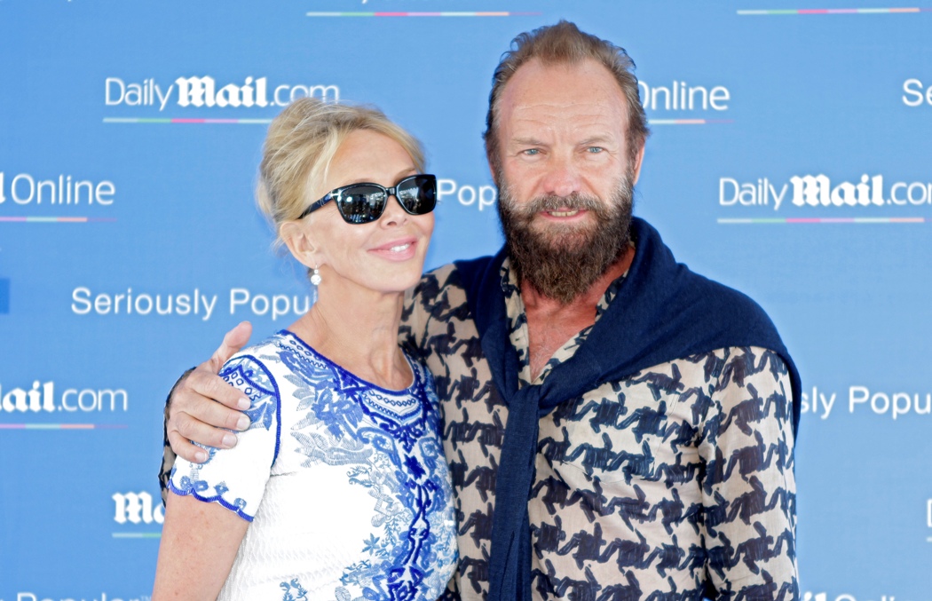 Sting junto a su esposa Trudie Styler.