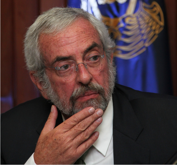 Luis Enrique Graue Wiechers es el nuevo rector de la UNAM, por decisión de la Junta de Gobierno. 