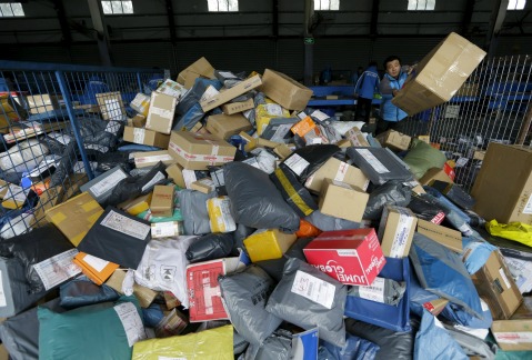 Cajas de reparto para las millones de compras de Singles' Day 