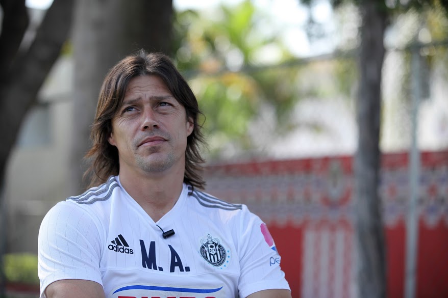 Matías Almeyda, director técnico de Chivas