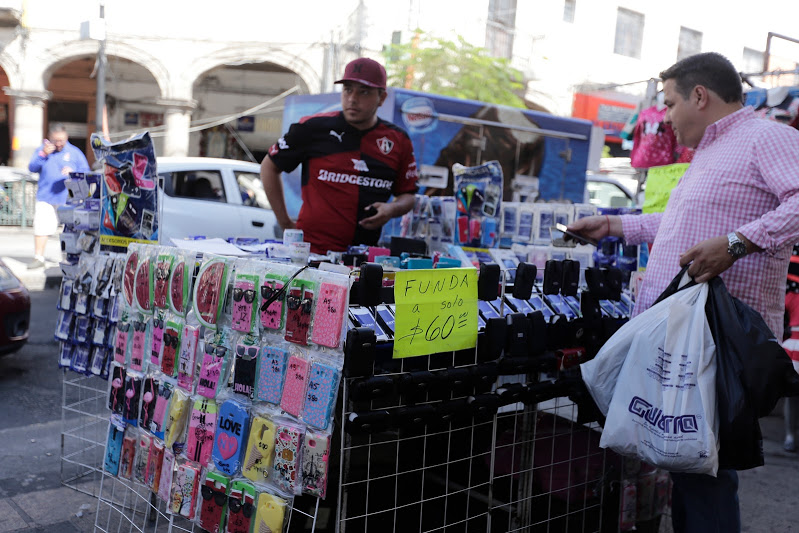 Habrá operativos vs ambulantes en zona de Obregón