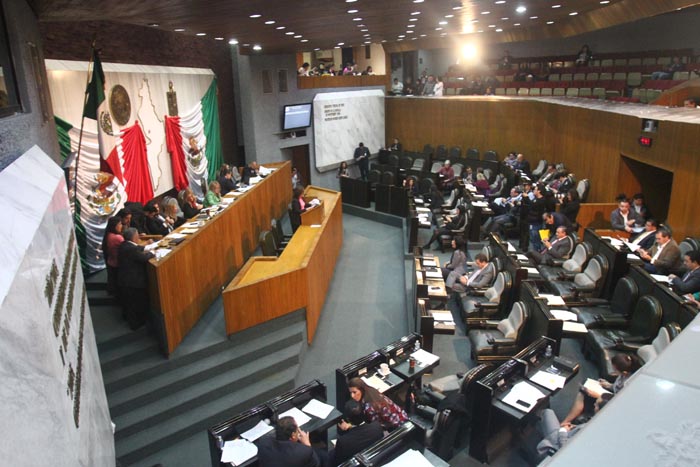 Ambos dictámenes podrían ser votados de nuevo esta semana.