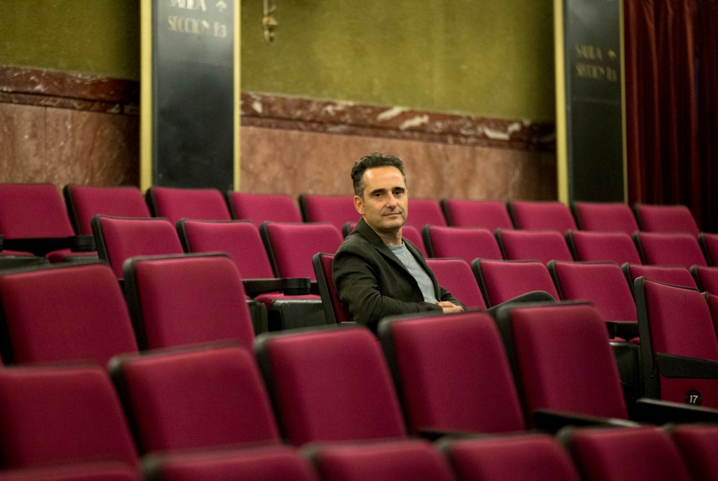 Jorge Drexler se presentará en el Teatro Metropólitan.