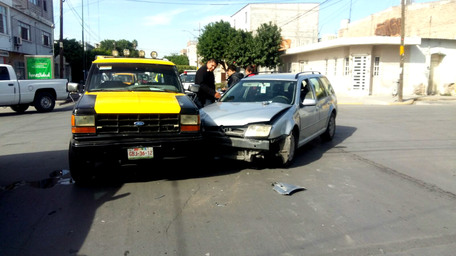 El conductor culpable aceptó su responsabilidad en el choque.