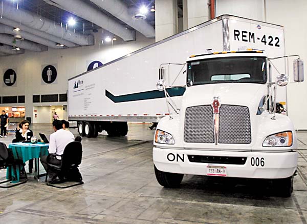 La Expo Transporte reunió a la industria con autoridades.