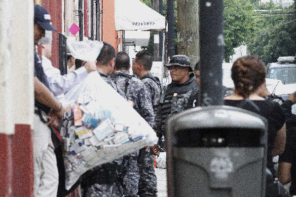 En El Santuario se han asegurado 106 toneladas de medicamentos.