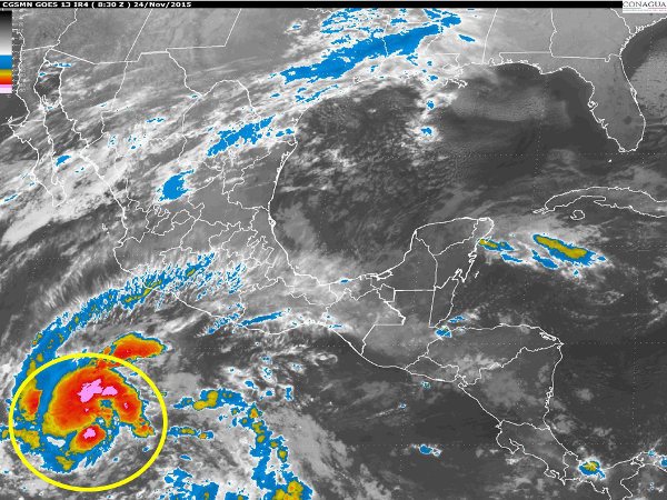 Esta madrugada, la tormenta tropical ‘Sandra’ se ubicaba a 850 kilómetros al sur-suroeste de Zihuatanejo, Guerrero, y a 915 kilómetros de Manzanillo, 