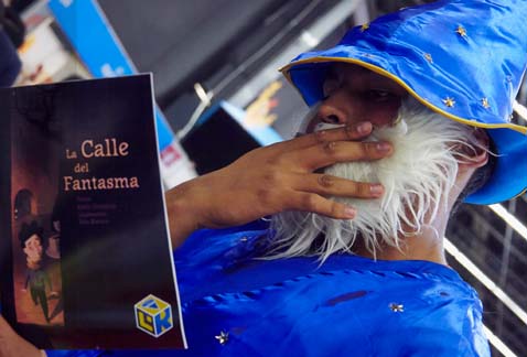 En este ejemplar arranca, con humor y buena pluma, nuestro columnista cotidiano, Benito Taibo.