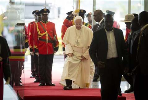  El papa Francisco instó a los fieles a seguir el ejemplo de estos 45 mártires anglicanos y católicos.