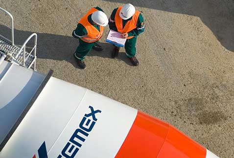 Cemex se diversificó al sector de Tecnologías de la Información con Neoris.