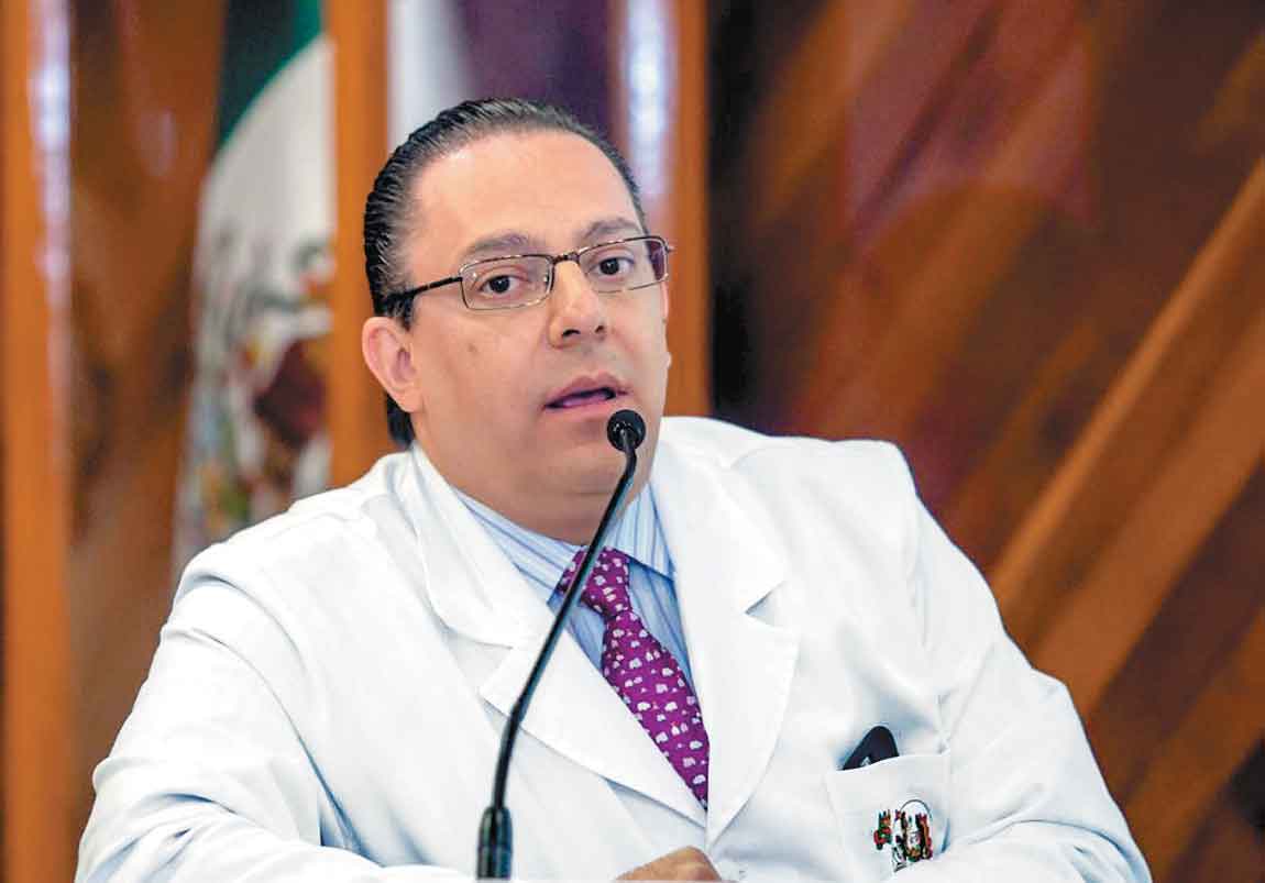 El doctor Mario Rodríguez Bosch lleva aplicando la técnica 11 años.