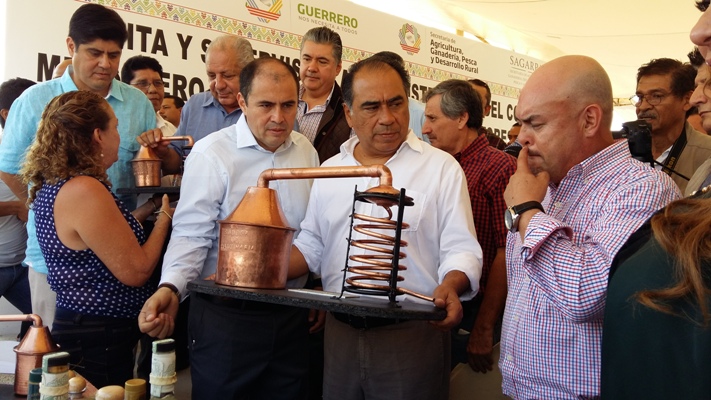 El gobernador de Guerrero, Héctor Astudillo Flores.