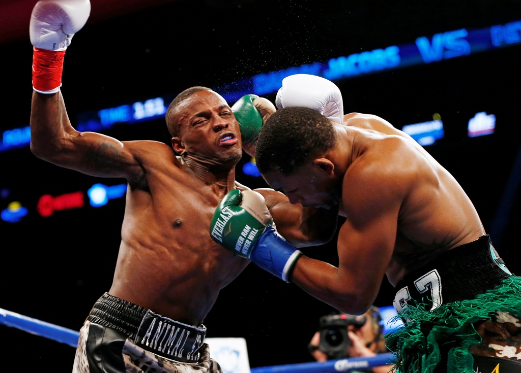 Jacobs conectando a Quillin