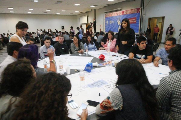 En el Foro de la Juventud se abordaron más de 15 temas.