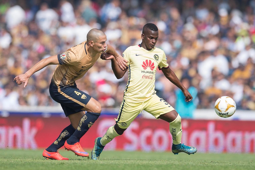 Darío Verón y Darwin Quintero en el duelo de semifinales entre Pumas y América