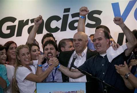 Cabello dijo que espera que los venezolanos entiendan que cometieron un error al votar mayoritariamente a favor de la oposición en las elecciones legi