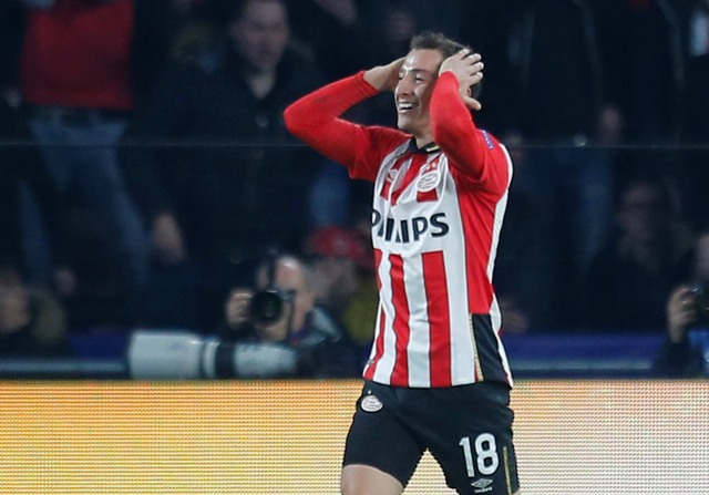 Andrés Guardado lamenta el empate del PSV