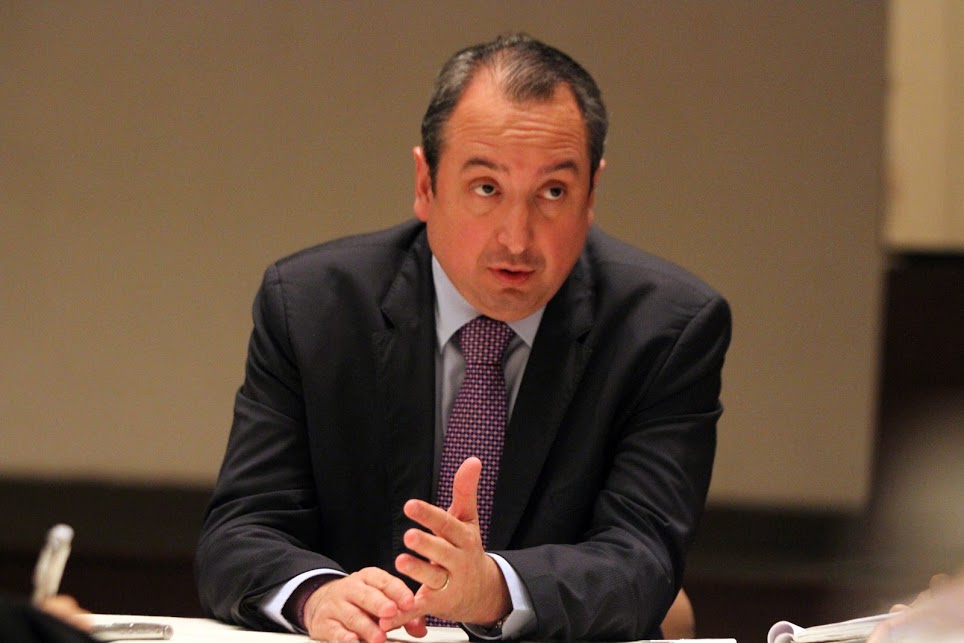 Carlos Garza, tesorero estatal. 