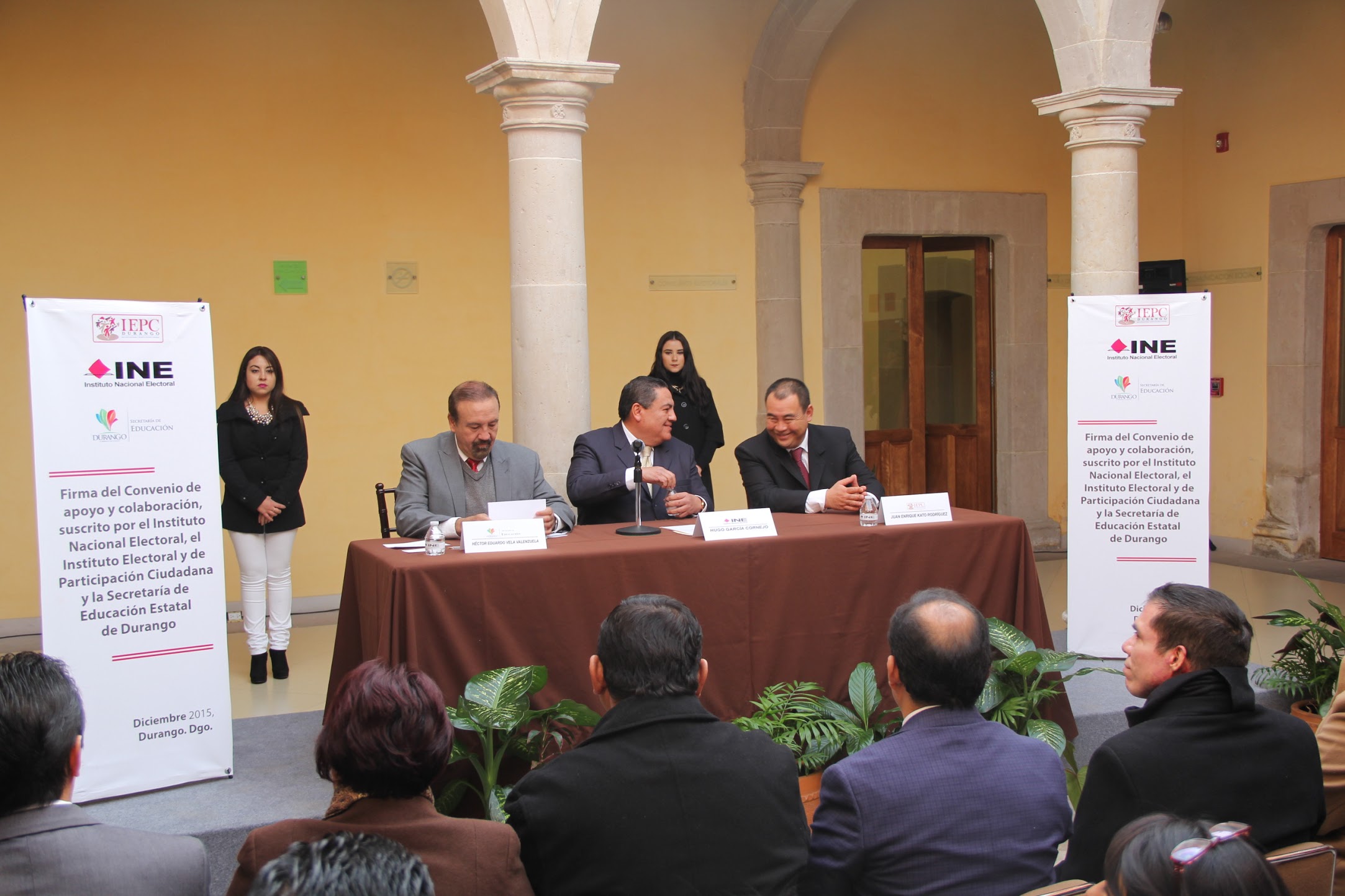 El INE y la SEED de Durango, firmaron un acuerdo de colaboración de cara a las elecciones.