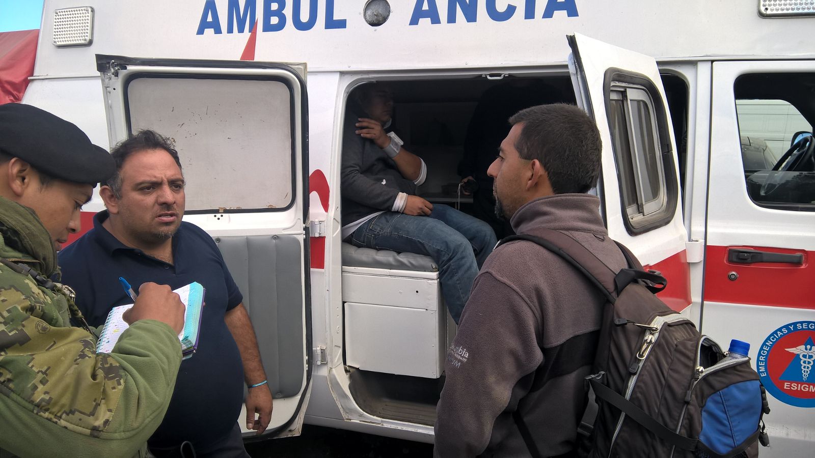 Los elementos de la armada auxiliaron a un joven de 25 años por el mal de montaña. 
