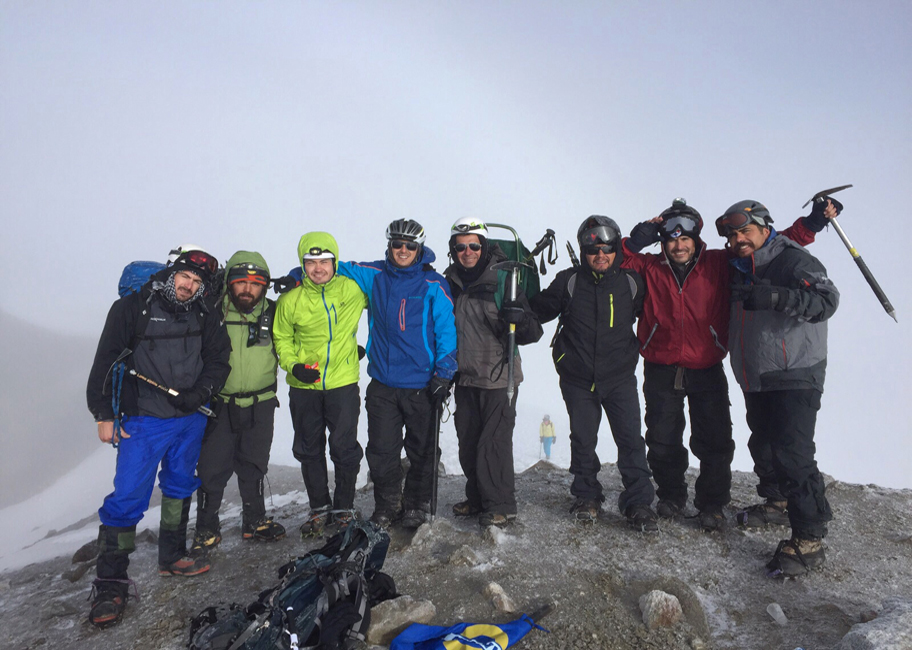 Monclovenses logran cumbre Iztaccíhuatl.