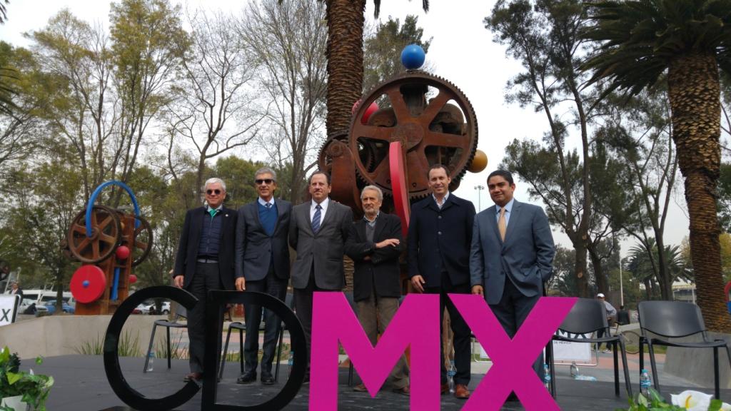 Eduardo Vázquez, secretario de Cultura de la Ciudad de México, inauguró las obras.