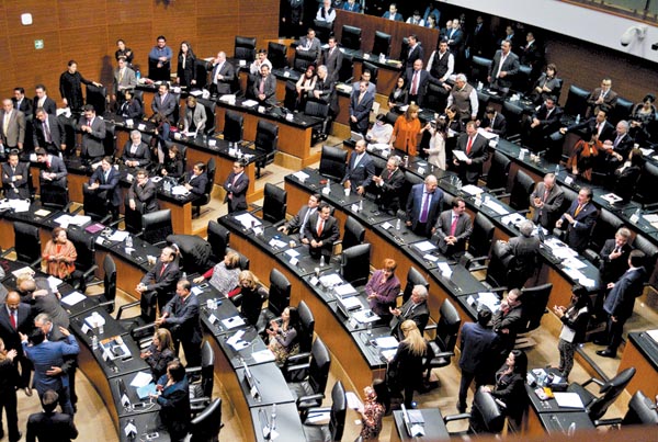 Los senadores no lograron concretar acuerdos para avanzar en la discusión de la Ley de Mando Único.