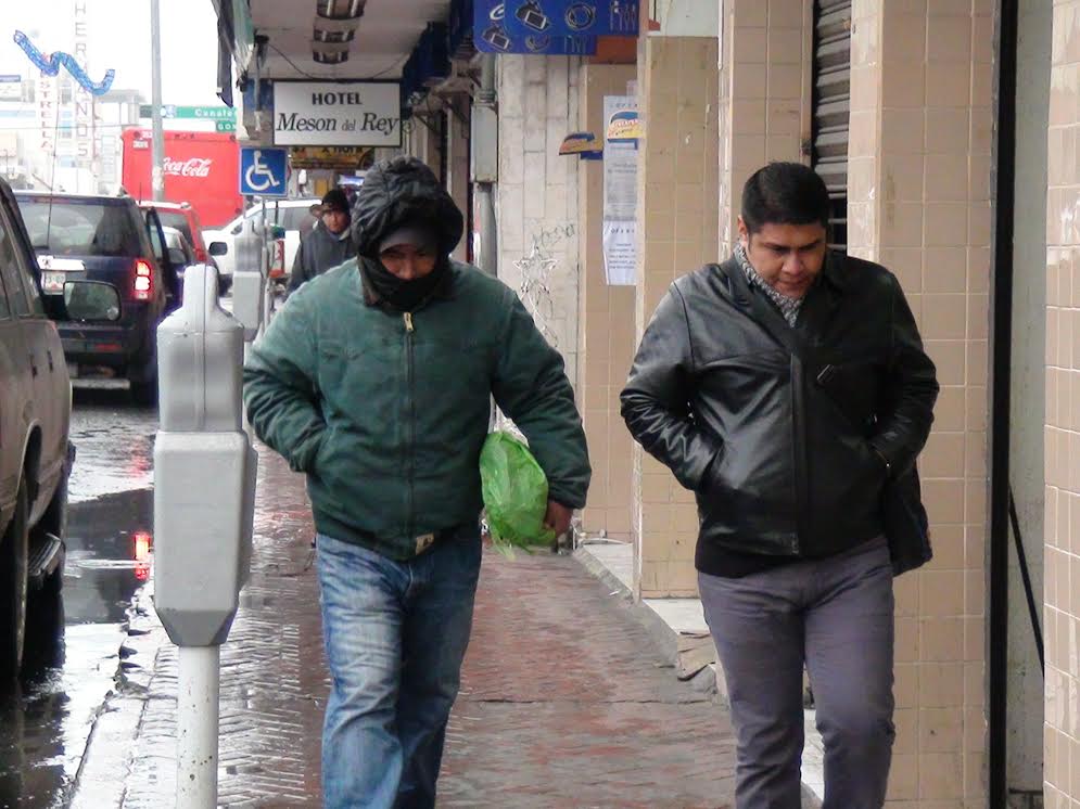 El termómetro bajó a dos grados en la frontera tamaulipeca.