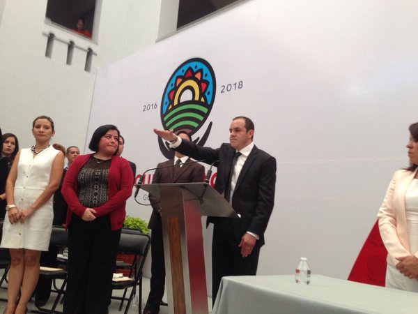 Cuauhtémoc Blanco rindió protesta como presidente municipal de Cuernavaca. 