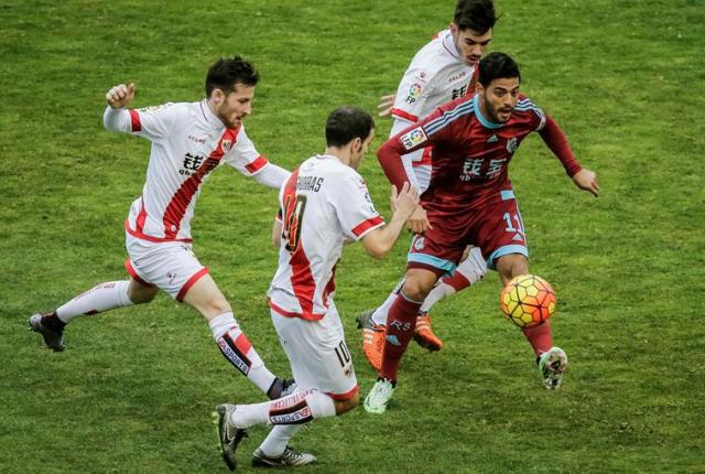 Carlos Vela fue titular en el empate de la Real Sociedad ante el Rayo Vallecano