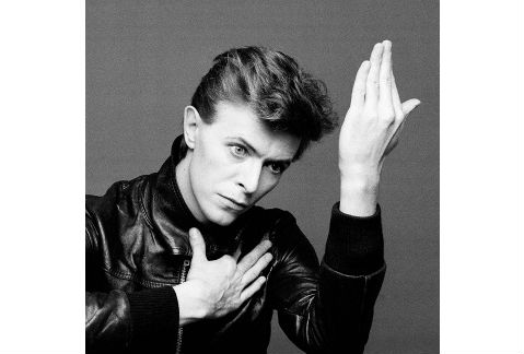 En 1977 David Bowie lanzó el disco Heroes, uno de los más aclamados. 