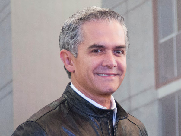 El jefe de Gobierno, Miguel Ángel Mancera, apoya la implementación del Mando Único en Morelos, decretada por el gobernador Graco Ramírez.