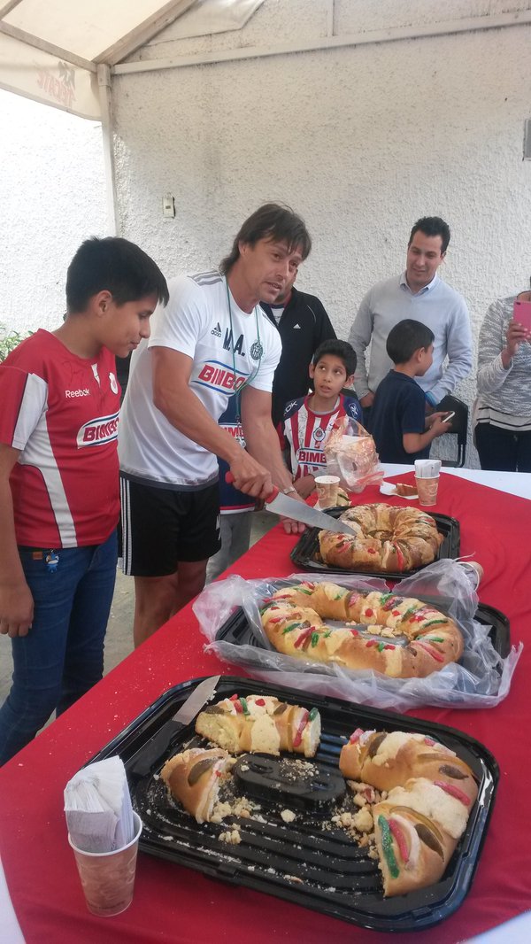 Matías Almeyda también invitó Rosca a los presentes
