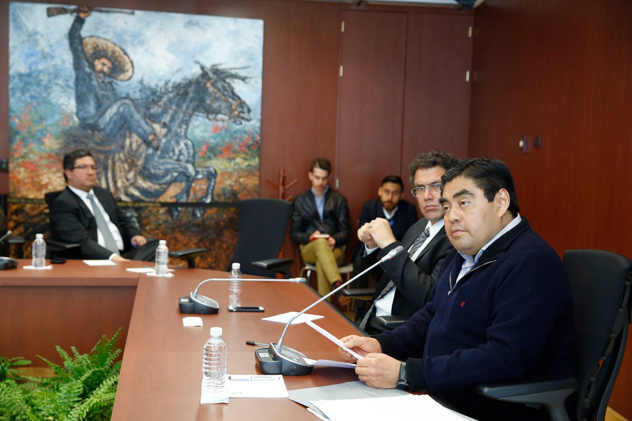 Miguel Barbosa, coordinador del PRD en el Senado.