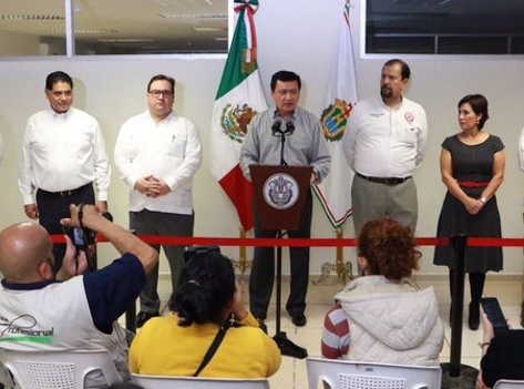 El titular de la Segob dijo que grupos delictivos como el que asesinó a la presidenta municipal buscan intimidar y generar miedo a otros funcionarios,