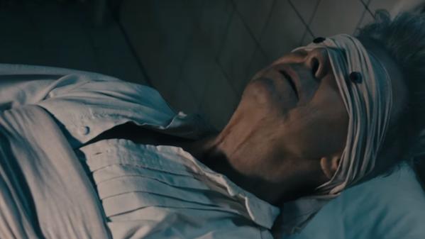 El aspecto de Bowie en 'Lazarus'. 