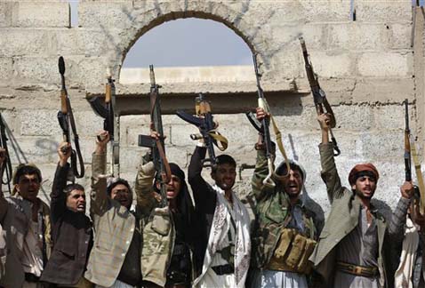 Casi 2 mil 800 han muerto en marzo en la guerra de Yemen, el país más pobre del mundo árabe, según datos de Naciones Unidas.
