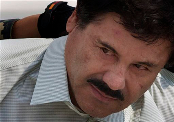 El presidente Enrique Peña Nieto informó en Twitter la captura de que Joaquín Guzmán Loera. "Misión cumplida: lo tenemos”, escribió.