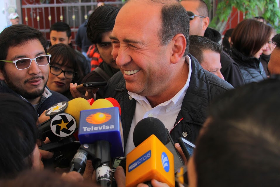 Rubén Moreira respondió que en aquella entidad no tendrán Metrobús por la falta de recursos.