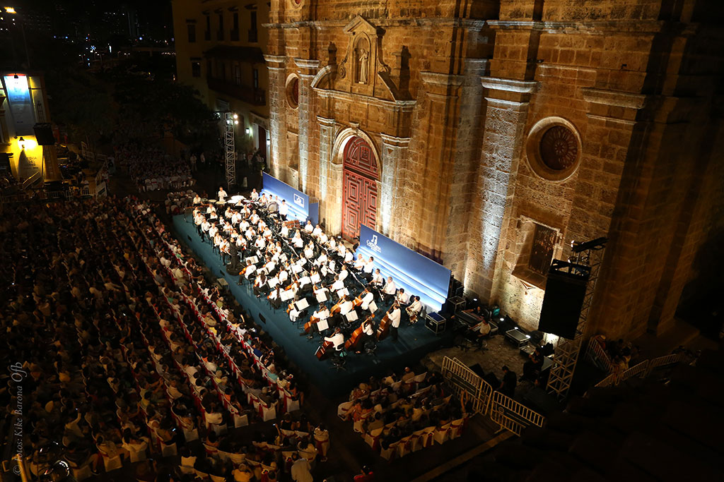 Festival Internacional de Música de Cartagena, Hacia tierra firme.