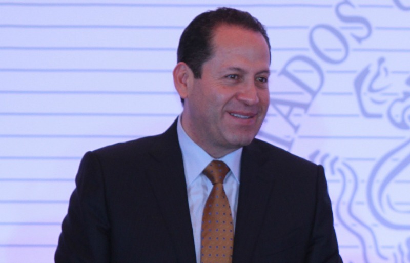 Como líder de los alcaldes a nivel nacional, Eruviel Ávila argumentó que el Mando Único sería un retroceso al municipalismo.