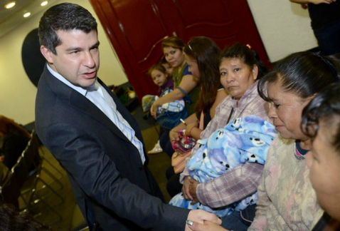 Mauricio Tabe, presidente del PAN-DF, dijo que se conforman dos comisiones para elaborar la propuesta de Constitución de la Ciudad de México de ese pa