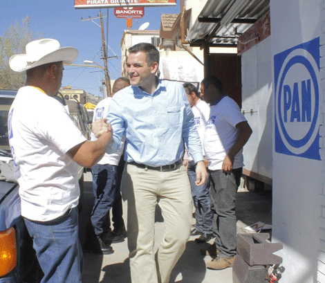 El dirigente panista acudió a Galeana, donde se realizó la votación para renovar comité municipal.