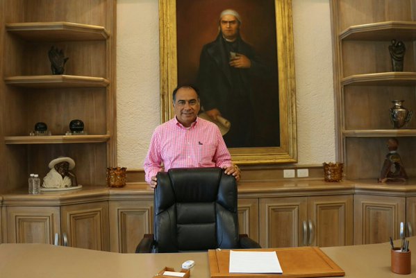 El gobernador de Guerrero, Héctor Astudillo.