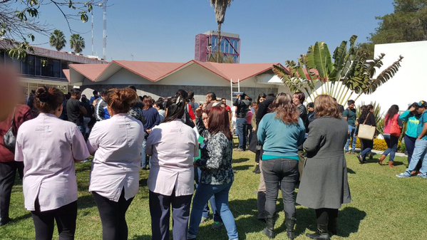 El  DIF de Jalisco reportó que sus oficinas fueron desalojadas siguiendo los protocolos de seguridad. 