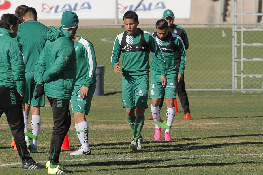 Luis Zubeldía, DT de Santos Laguna, repetirá alineación ante Xolos de Tijuana.