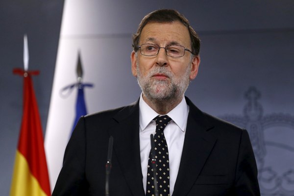 El presidente español, Mariano Rajoy, declinó formar un nuevo gobierno por no tener el suficiente apoyo en el Congreso.