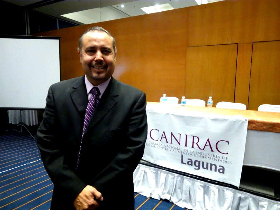 Antonio Márquez González continúa al frente de la Canirac Laguna. 