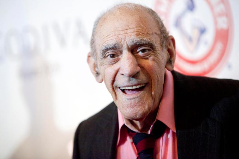 Abe Vigoda falleció a los 94 años de edad.