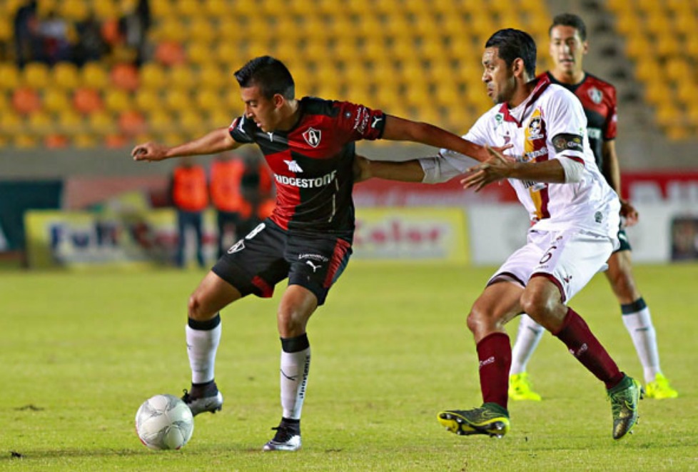 Atlas sumó su cuarto partido sin victoria ya con Óscar Ustari en la cancha.